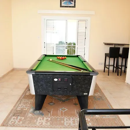 Daryah Sirina Bay Villa