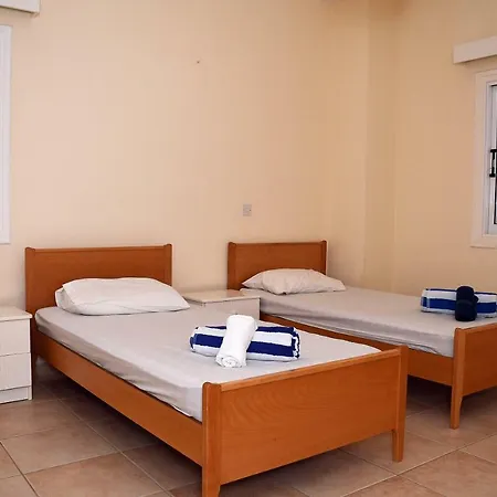 Daryah Sirina Bay Vila Protaras