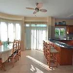 Daryah Sirina Bay Villa *