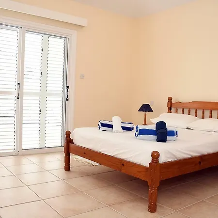 Daryah Sirina Bay Villa