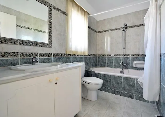 Daryah Sirina Bay Villa Protaras